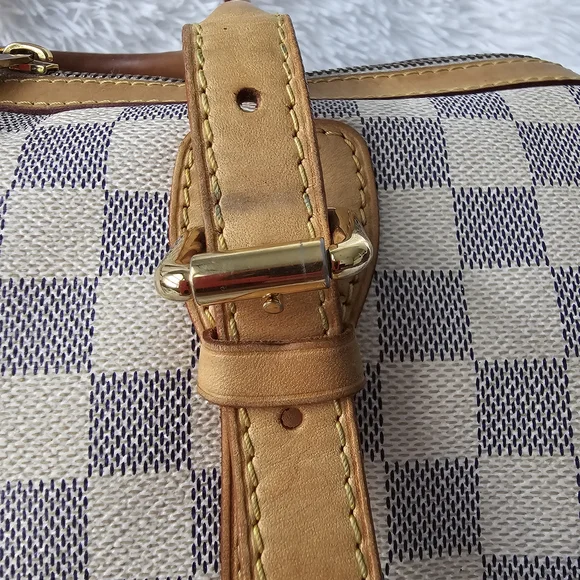 Louis Vuitton Berkeley 30 In Azur - Picture 8 of 16